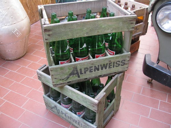 Alte Getränkekiste ca.1950-60 Holz, Alpenweiss, 12Flaschen, Werbung, Wasser